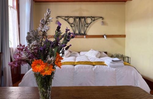 Tonara Cama Y Desayuno | B&B Muggianeddu