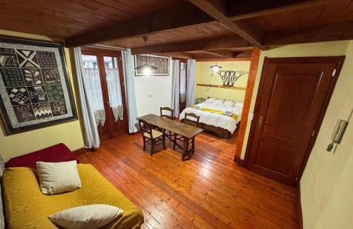 Tonara Cama Y Desayuno | B&B Muggianeddu