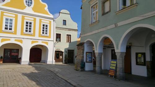 Telc Cama Y Desayuno | B&B Nika