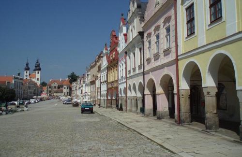 Telc Cama Y Desayuno | B&B Nika