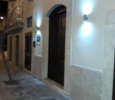 Canosa di Puglia Cama Y Desayuno | B&B Saffi
