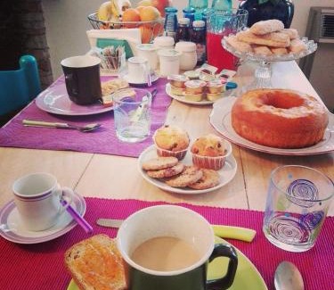 Chillivani Cama Y Desayuno | B&B Salighes