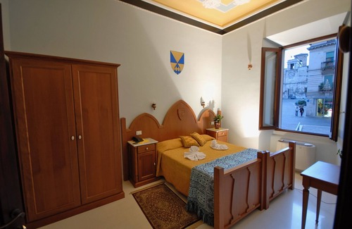 Sulmona Cama Y Desayuno | B&B Sei Stelle