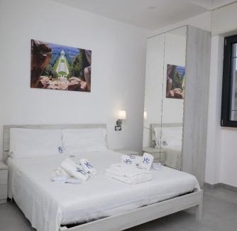 Caserta Cama Y Desayuno | B&B Smart Station Caserta
