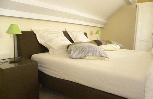 Hechtel Cama Y Desayuno | B&B Sneprooi