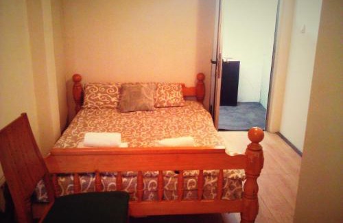 Zemun Cama Y Desayuno | B&B Stadion