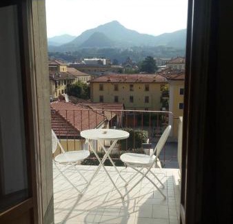 Trento Cama Y Desayuno | B&B Taramelli - garage per bici o 2 moto