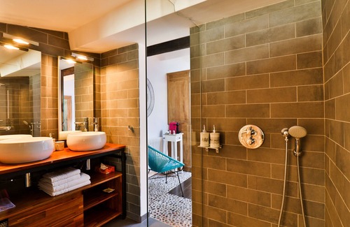 Pernes-les-Fontaines Cama Y Desayuno | B&B Temps Suspendu Provence