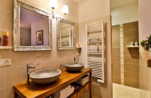 Pernes-les-Fontaines Cama Y Desayuno | B&B Temps Suspendu Provence