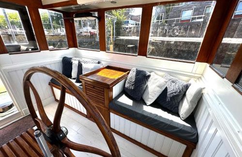 Kop van Zuid Alquiler De Eote | B&B Unitas Rotterdam