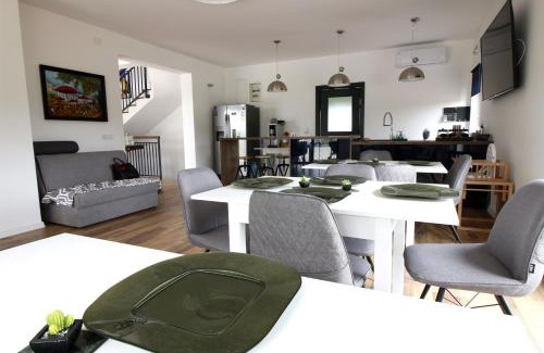 Lipovaca Dreznicka Cama Y Desayuno | B&B Villa Dolina Plitvice