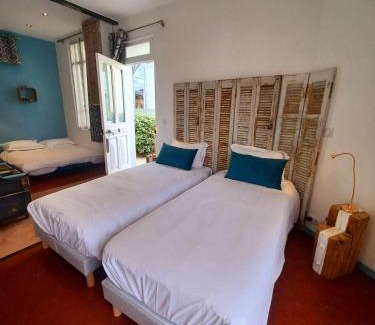 Riou - Petit Juas - Av de Grasse Cama Y Desayuno | B&B Villa Du Roc Fleuri
