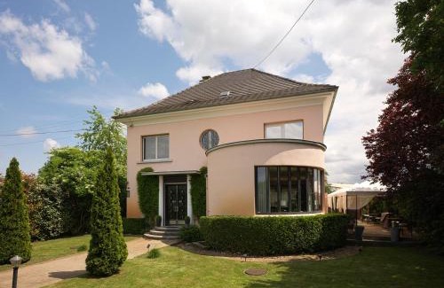 Ostheim Cama Y Desayuno | B&B "Villa Fink"