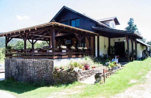 Seliste Cama Y Desayuno | B&B Villa Nena