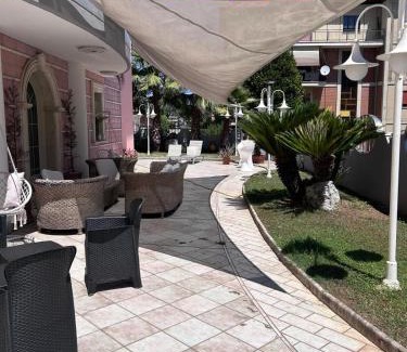 Colleferro Apartamento | B&B Villa Pina