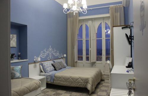 Giardini Naxos Cama Y Desayuno | B&B Villa Raineri