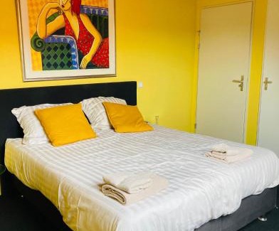 Zierikzee Cama Y Desayuno | B&B with or without De Schuur
