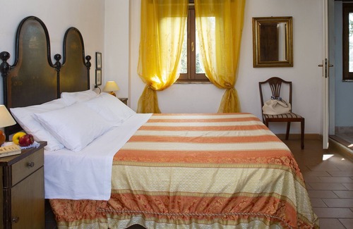 Assisi Cama Y Desayuno | B&B con piscina, a un paso de Asís