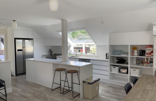 Mount Maunganui Casa | B.E.A.C.H Hideaway, in the heart of Mount Maunganui!