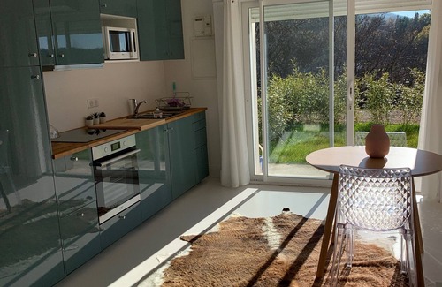 Roquevaire Casa | B Gite at the foot of the hills 20 MN from CASSIS