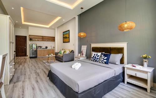 Nguyen Thai Binh Hotel | B-HOMEAWAY LUXURY Apartment - Ben Thanh Central
