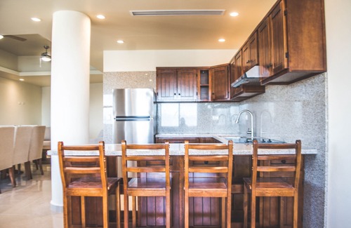 Kino Nuevo Condominio | B2 Vista al mar + 2 habitaciones + área social con jacuzzi + playa privada + 4 personas
