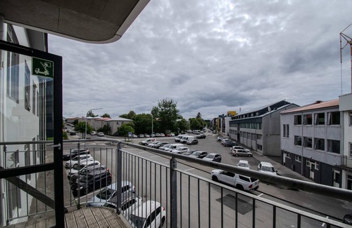 Hliðar Apartamento | B2 - One Bedroom Apartment with Balcony