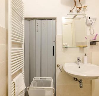 Massa Lombarda Apartamento | B22- Casa Bassi, vicino Autodromo Imola -Villa Maria Hospital