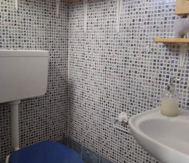 Aigio Apartamento | B3 - The colorful one
