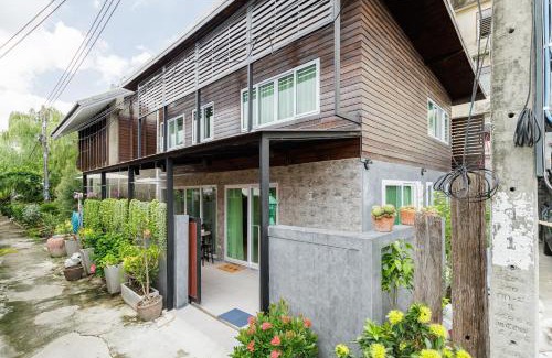 Thon Buri Cama Y Desayuno | Baan Boon