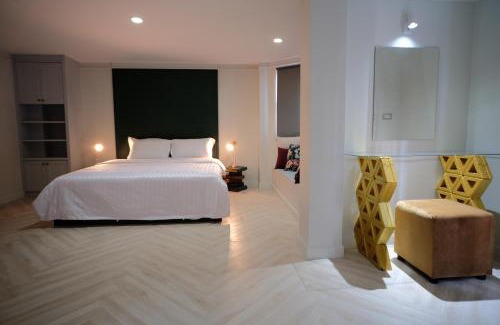 Bang Rak Apartamento | Baan Khun Pra Duplex Rm3 Bangkok