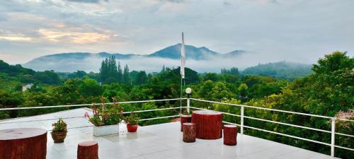 Suan Phueng Casa | Baan Mai Hom Resort Suan Phueng
