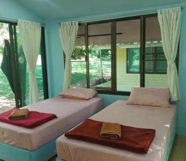 Tha Sao Complejo | Baanrai Saiyoknoi Resort