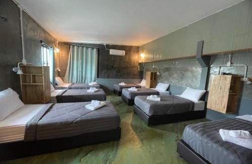 Tha Chana Casa | Baanrimfai Homestay