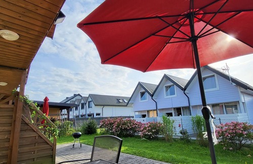 Sarbinowo Cabina | Baba Yaga Cottage – Peaceful Retreat with Sunset Views for Families and Couples