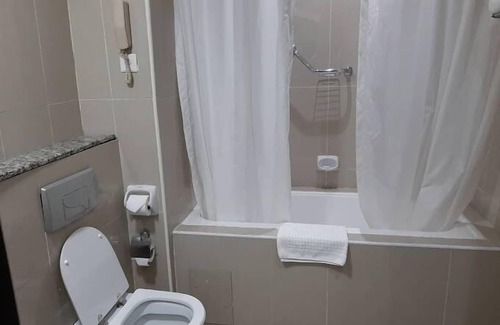 Ishara Casa | Babcock Guest House