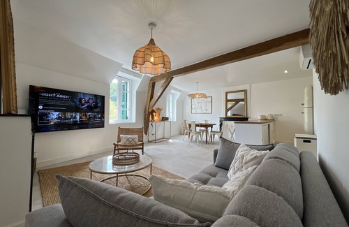 Villefranche-de-Rouergue Apartamento | Apartamento-Baño en la habitacion-Diseñador-Vista a la Ciudad-Apartement