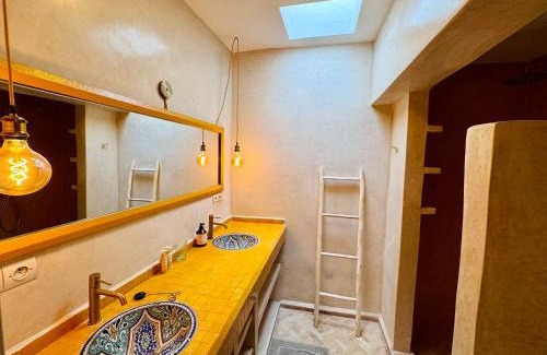 Afrate Haissoun Casa | BABSA Home