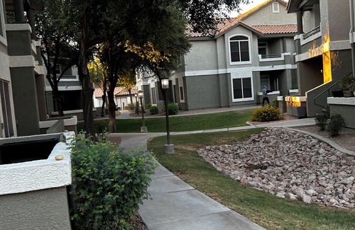 Chandler Apartamento | Baby&Pet friendly apartment off chandler and the 101