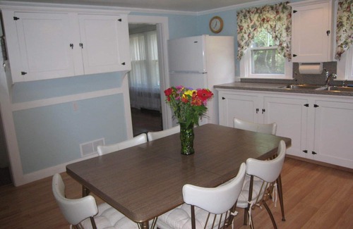 West Hyannisport Casa | Se admiten bebés y mascotas, aire acondicionado central, 4 BR para 8 personas, enfermera de viaje Bienvenido