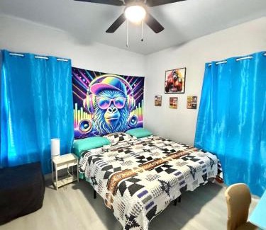 Fort Worth Apartamento | Babyproofed, CinemaHome, TCU,DikciesArena,Stockyard,FortWorth