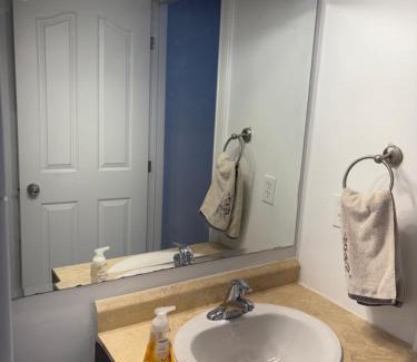 Bedford Casa | Bachelor and Double room in Bedford, Halifax