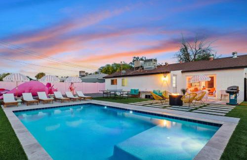 McDowell Parkway Casa | Bachelorette! Fire Pit+Heated Pool+3MI to Old Town