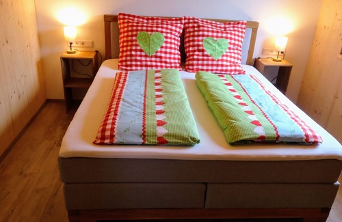 Reichenhofen Apartamento | NEW - BachLauf - cozy apartment in a wooden house