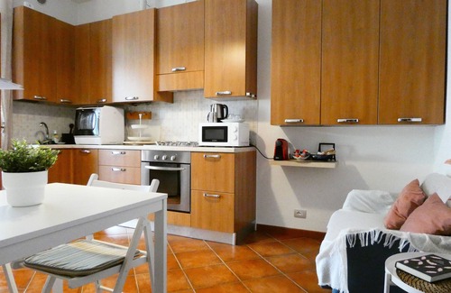 San Pellegrino Terme Apartamento | Baciati dal Sole Apartment with Terrace in San Pellegrino Terme self check-in