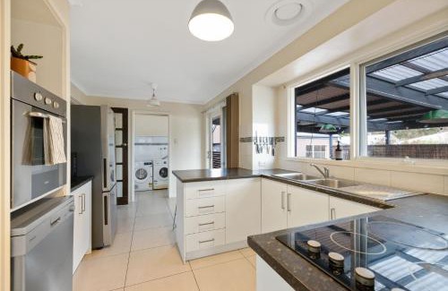 Smiths Beach Casa | Back Beach Oasis