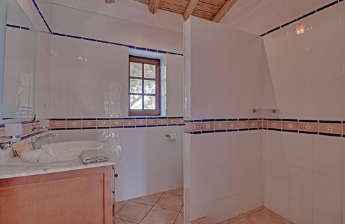 Sao Bras de Alportel Cabaña | Piscina privada climatizada y jacuzzi - sin costo adicional: encantador alojamiento rural aislada