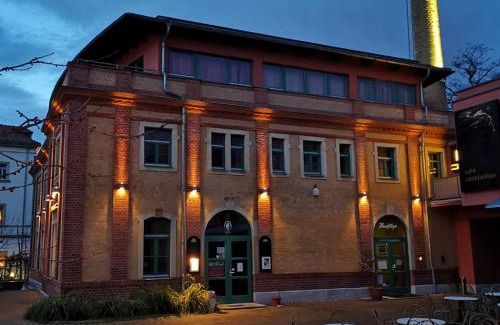 Outer Neustadt Hotel | Backstage Hotel