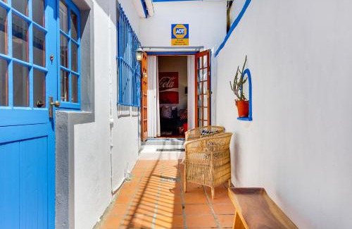 Cape Town City Centre Casa | Backup-Powered Art Deco Cottage in De Waterkant
