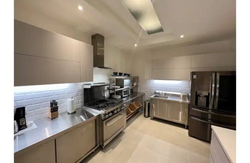 Playa Hermosa Casa | Backyard Beach House: Oceanfront Luxury 5 Bdr